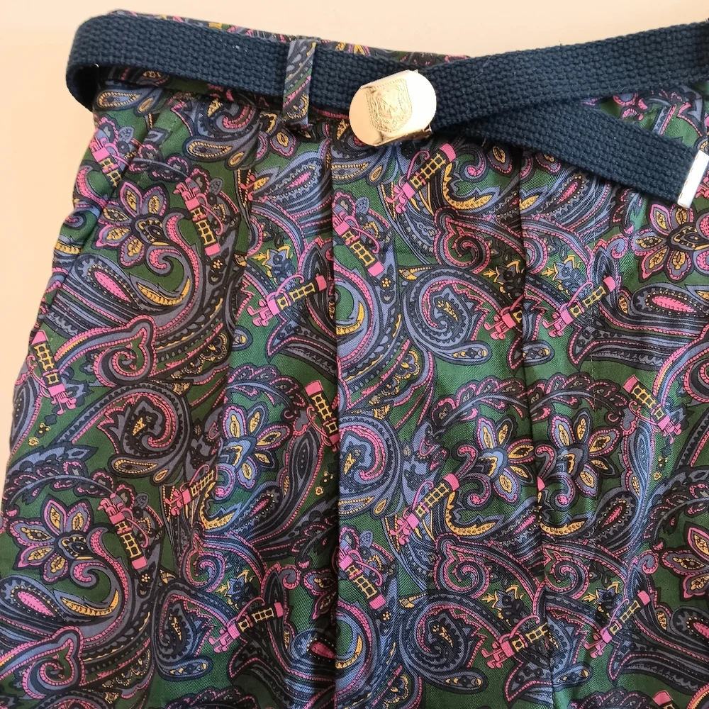 Vintage high waist pleated cotton golf Bermuda shorts. Sz 12. Jean Bell